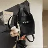 Bolso de hombro estilo coreano, bolso de mano para mujer, bolso cruzado simple, bolso tipo cubo, bolso casual, bolso pequeño texturizado, nuevo modelo de moda 2026