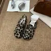 Zapatos Birkenstock de felpa retro con punta redonda sin cordones para mujer, zapatos Mary Jane peludos, nuevos mocasines planos de otoño e invierno