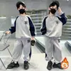 Conjunto de Otoño para Niños 2026 Estilo Nuevo, Conjunto de Dos Piezas de Sudadera de Forro Polar Informal para Niños Mayores, Ropa Deportiva de Otoño para Niños