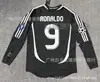 0607 Camisa Retrô do Real Madrid Beckham Manga Longa e Curta Uniforme de Futebol da Liga dos Campeões Raul Ronaldo Zidane Uniforme de Equipe