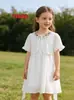 Vestido de Tirantes Blanco Liso Teñido Tie-Dye Estilo Étnico para Niños Vestido de Tirantes para Niñas Venta al por Mayor