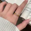 Anillo de corazón de doble capa con diseño único para mujer, modelo nuevo con circonita microincrustada, anillo abierto, lujo ligero, moderno, versátil para el uso diario