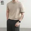 Camiseta de Punto Ranpo Estilo Old Money con Bloques de Color, Cuello Redondo, Manga Corta, Seda de Hielo para Hombre, Nueva Temporada Verano 2026, Corte Regular para Viajes y Uso Casual
