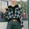Moda Nova Elegante Primavera e Outono Cobertura da Barriga Emagrecimento Ombro a Ombro Versátil Falso Duas Peças Costurado Manga Longa Camisa Top Feminino