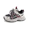 Tênis de Couro Infantis para Meninos e Meninas, Coleção Primavera e Outono 2026, Decorados com Desenhos Animados, Sola Leve, Tênis 'Dad Shoes' da Moda, Atacado
