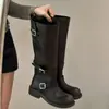 Botas Femininas de Cano Alto 2026 Nova Coleção Outono/Inverno Marrom Com Pelúcia Emagrecimento Botas de Cano Alto Botas Longas para Montaria Botas da Moda