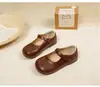 Sapatos Pequenos de Couro para Meninas 2026 Primavera e Outono Nova Moda Sapatos Mary Jane Princesa para Crianças Sola Macia Francesa Sapatilhas para Bebê