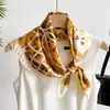 Bufanda cuadrada pequeña de lujo, ligera y de nuevo estilo, con estampado de seda, para primavera y verano, estilo coreano, con flores, profesional.