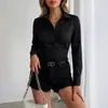 Camisa Feminina de Cor Sólida, Corte Slim, Cintura Marcada com Pregas Frontais, Mangas Longas, Gola Lapela, Botões, Camisa Profissional para Escritório