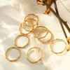 Anillo de lujo ligero y sencillo de nicho con diseño de moda japonesa y coreana, anillo femenino de acero inoxidable chapado en oro de 18 quilates, venta al por mayor de fábrica femenina.