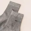 Calcetines de media pantorrilla para hombre Zhuji, calcetines de algodón grises, calcetines largos con suelas de algodón, absorbentes de sudor y resistentes al olor, calcetines deportivos para otoño/invierno para hombre