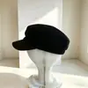 Sombreros de otoño e invierno 2026 nuevo modelo gorra de panadero, gorra plana de color liso simple, sombrero de equitación de moda para exteriores para mujer