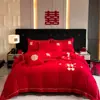 Nuevo Conjunto Rojo de Cuatro Piezas Estilo Chino para Boda, Ropa de Cama para Habitación de Boda, Conjunto Bordado de Dragón y Fénix de Lujo Ligero al por Mayor