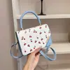 Bolso de mano de moda estilo coreano para mujer, bolso cruzado casual único, nuevo, moderno y hermoso 2026, bolso cuadrado pequeño elegante de nicho