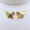 Colgante de Mariposa Sólida Chapado en Oro Cobre DIY Accesorios de Joyería Vintage Collar Pulsera Materiales Hechos a Mano Transfronterizos Europeos y Americanos