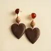 Pendientes de Corazón de Madera Color Café Transfronterizos Europeos y Americanos, Pendientes Estilo Retro Maillard, Pendientes de Diseño de Nicho para Mujer