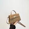 Bolsa Feminina Texturizada Nova Moda Outono e Inverno 2024 Bolsa Transversal Elegante Bolsa Simples para o Dia a Dia Bolsa de Ombro de Veludo Coreana Tendência Kelly