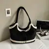 Bolsa Carteiro Tote Simples de Grande Capacidade Outono 2025 Nova Bolsa de Ombro Retro de Camurça para Mulheres Bolsa Casual Versátil