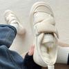 Novos Sapatos de Algodão Pelúcia 2025 Inverno Original Nicho Forrados com Lã Sola Grossa Velcro Sapatos Brancos para Mulheres