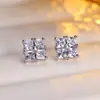 Pendientes Cuadrados de Circonita de Lujo Ligero Francés de Cuatro Piezas Pendientes Cuadrados Geométricos Retro Exquisitos de Nicho Versátiles para el Trabajo