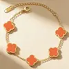 Pulseira Elegante de Novo Estilo Trevo de Quatro Folhas Liso Aço Titânio Banhado Aço Inoxidável Ouro Pulseira Unilateral Joia de Mão Feminina Venda por Atacado de Fábrica