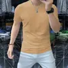 Popular 2025 de Moda y Versátil Moderna Camiseta Sencilla de Algodón Mercezado de Color Puro para Hombre Camiseta de Verano Retro