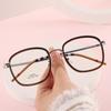 K0052 Nuevos Lentes Planos Retro para Hombre y Mujer Estilo Coreano Montura Ovalada Celebridad de Internet Luz Anti-azul Espejo de Proximidad