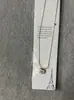 Novo Pingente de Colar Estilo Chanel com Coração de Pêssego em Resina, Luxo Leve, Colar Simples e Elegante para Clavícula, Presente, Direto do Fabricante