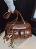 Bolsa de Axila Retrô de Nicho para Mulheres Outono/Inverno 2025 Nova Versátil Tendência Coreana Bolsa de Ombro Bolsa de Bowling de Grande Capacidade