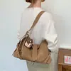 Bolso de hombro casual estilo coreano para mujer, nueva colección 2026, diseño único, gran capacidad, adecuado para otoño, bolso de axila elegante, bolso cruzado, bolso de mano