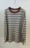 Camiseta Holgada de Manga Larga para Mujer, Estilo Nuevo Primavera y Verano, Algodón y Seda, Cuello Redondo Informal Perezoso, Rayas Tridimensionales, Bloques de Color, Borde Enrollado