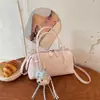 Bolso de mano para mujer de estilo coreano de nicho, nueva colección de primavera 2026, moderno y versátil, bolso cruzado de alta gama para el día a día