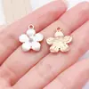 Pingente de liga de flor de crisântemo branco e girassol com óleo gota a gota acessórios para joias diy colar brincos chave pingente pequeno