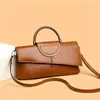 Bolsa de Ombro Fashionável Nova 2026, Estilo Verão Novo 2026 Fashionável Casual Superfície Macia Grande Capacidade Elegante Casual Bolsa de Mão