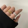 Anel de zircônia dourada estilo antigo médio, anel aberto simples feminino, empilhado, uso em nicho, luxo leve de alta qualidade, anel de dedo para todos os gostos
