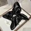 Lenço Quadrado Elegante de Couro Melard para Cabelo, Elástico de Cabelo de Alta Elasticidade para Coque ou Rabo de Cavalo, Moderno