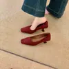 Zapatos de Tacón Alto Cuadrados Estilo Francés en Color Rojo Vino de Noche para Mujer, Nuevos Zapatos Elegantes de Oficina para Commuter Otoño e Invierno 2025