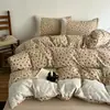 Juego de Cuatro Piezas con Borde de Encaje Vintage Clase A, Engrosado Otoño e Invierno, Fresco Juego de Ropa de Cama de Lino Floral