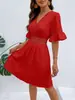 Vestido de Verano Nuevo Estilo Europeo y Americano 2026 para Mujer con Empalme de Encaje, Escote en V a la Moda, Ceñido a la Cintura, Vestido de Color Sólido, Ropa para Mujer al por Mayor