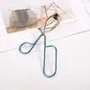 Curvador de Cílios Conveniente com Cabo Longo para Iniciantes, uma Ferramenta Auxiliar Conveniente para Cortar Cílios que se Adapta à Curvatura e Evita Beliscar as Pálpebras