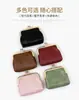 Porta-moedas de Couro Oleado Estilo Retrô com Fecho de Metal Mini Clutch Requintado de Alta Capacidade para Moedas, Batons e Fones de Ouvido (Cores doces)