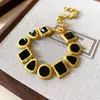 Anillos, Pulseras, Pendientes, Collares, Accesorios de Acrílico con Incrustaciones de Diamantes Ovalados Transfronterizos Europeos y Americanos, Cadenas para Clavícula de Mujer, Adornos Versátiles para el Cuello