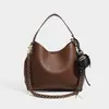 Bolso tote de cuero suave de alta calidad transfronterizo para mujer, nueva colección 2026, diseño ligero de cadena de lujo, casual y elegante, se puede llevar como bolso de hombro o bolso cruzado, e incluye una bolsa interior más pequeña