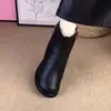 Botines de suela blanda para mujer, colección de invierno 2026, engrosados y forrados de felpa, cálidos botines de algodón para el Noreste, versátiles y antideslizantes, con tacón grueso, adecuados para madres