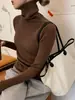 Suéter de cuello alto capa base para mujer 2026 Otoño/Invierno nuevo diseño elegante versátil jersey de punto top moderno