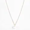 Collar de circonita cúbica estilo coreano, completamente incrustado con piedras brillantes, con un colgante de perla sintética, una cadena de clavícula simple y elegante