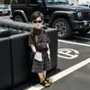 Conjunto de Dos Piezas para Niños: Camiseta Casual de Manga Corta con Cuello Redondo Estilo Americano y Shorts a Cuadros, Verano Holgado y Versátil, Fresco