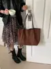 Bolso de Hombro de Gamuza de Gran Capacidad Estilo Retro Otoño e Invierno 2026 Nuevo Estilo Casual para el Trabajo Bolso de Mano Bolso para Madre e Hija