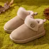 2026 Botas de Nieve de Caña Alta Pantuflas de Lana y Algodón para Hombres y Mujeres con Cubierta para el Talón, Zapatos de Algodón Antideslizantes para Parejas de Otoño e Invierno para Interiores y Exteriores con Talón