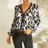 Ropa de Mujer Transfronteriza 2022 Primavera y Otoño Cárdigan de Encaje de Manga Larga Cuadros Azules Elegante Ropa de Trabajo Camisa de Longitud Media Cuello en V para Mujer